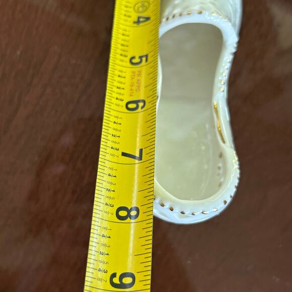 Vintage Porcelain Lattice Shoe with Applied Flowers – 8” Decorative Figurine - Picture 11 of 12